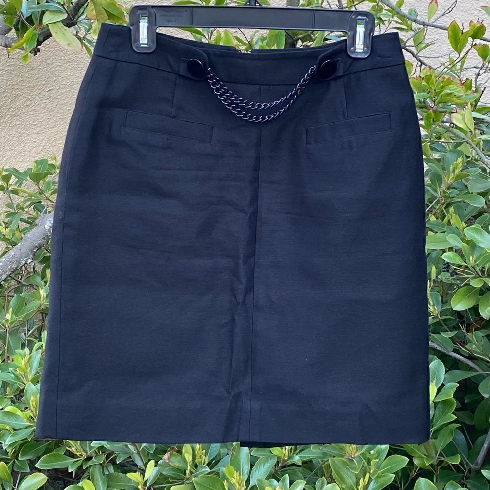 Kate Spade New York Skirt the Rules Black Skirt w/Metal Chain Detail. Sz 6 NWOT